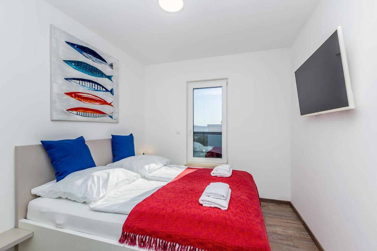 Apartments Luca 克尔克 外观 照片